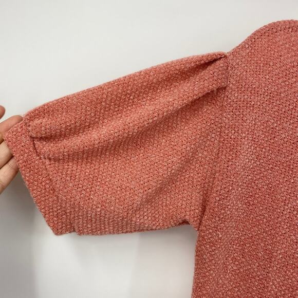 Naif Pink Short Sleeve Textured Soft Shirt Light Weight Sweater NEW Size Small - Picture 3 of 9